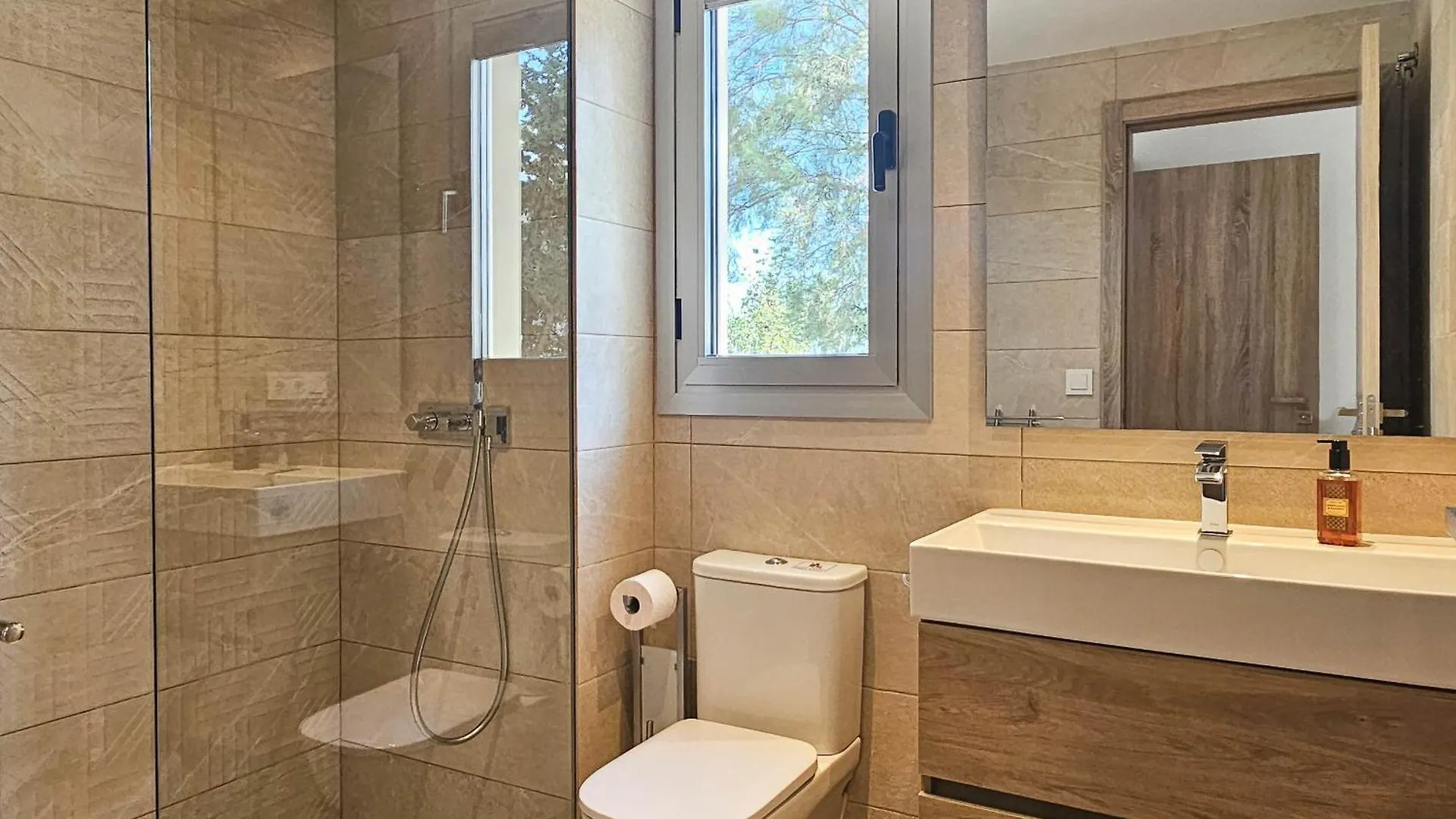 Two Bedroom Apartment In Sunny Golf, Estepona Spanyolország
